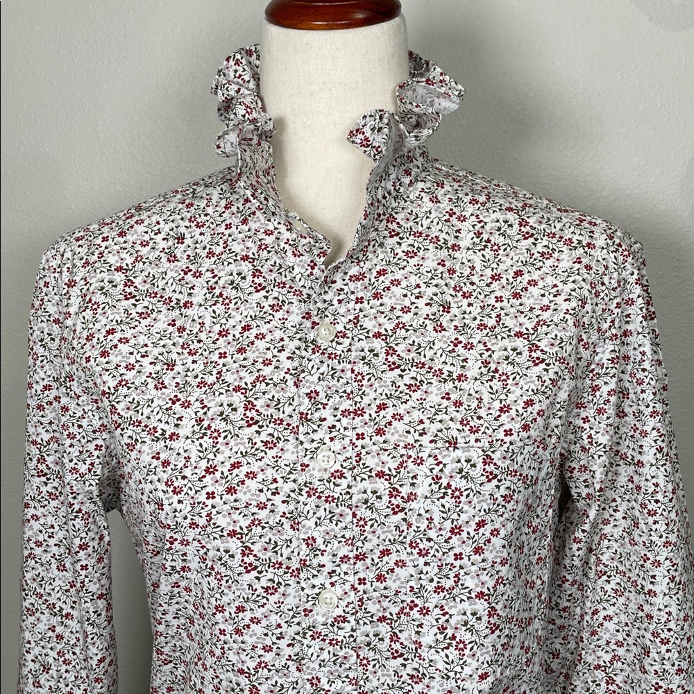 Upcycled Repurposed White Floral Ruffle Collar Button Up Shirt Preppy Size Small - Picture 3 of 15